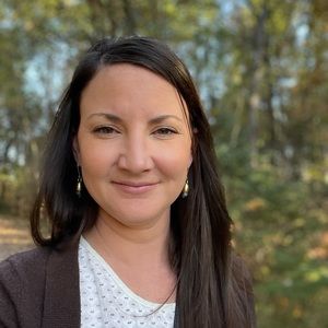 Meet your Posher, Holly